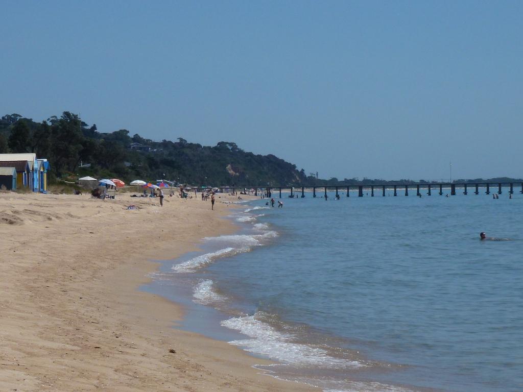 Dromana Beach Getaway Номер фото